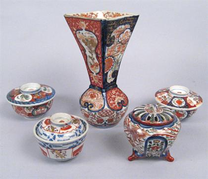 Large japanese imari vase and