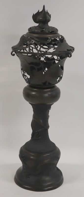 LARGE JAPANESE MEIJI BRONZE TALL