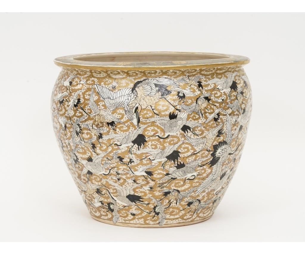 Large Japanese porcelain planter