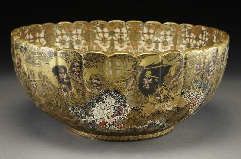 Large Japanese Satsuma bowl with