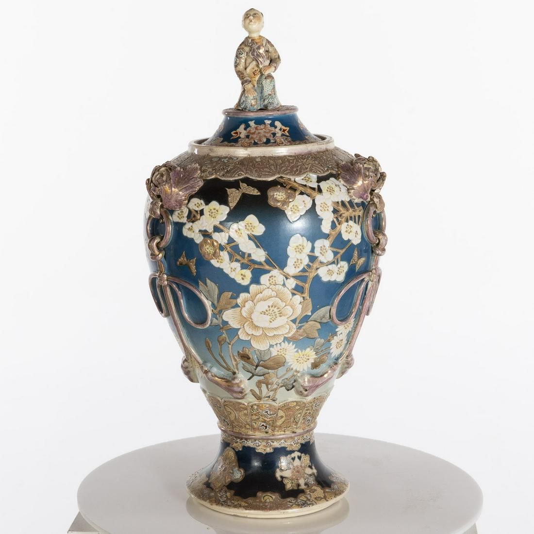 LARGE JAPANESE SATSUMA LIDDED