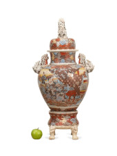 LARGE JAPANESE SATSUMA PORCELA