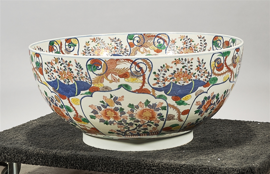 Large Japanese-style glazed