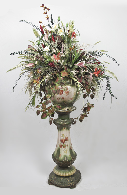 LARGE JARDINIERE AND STAND: