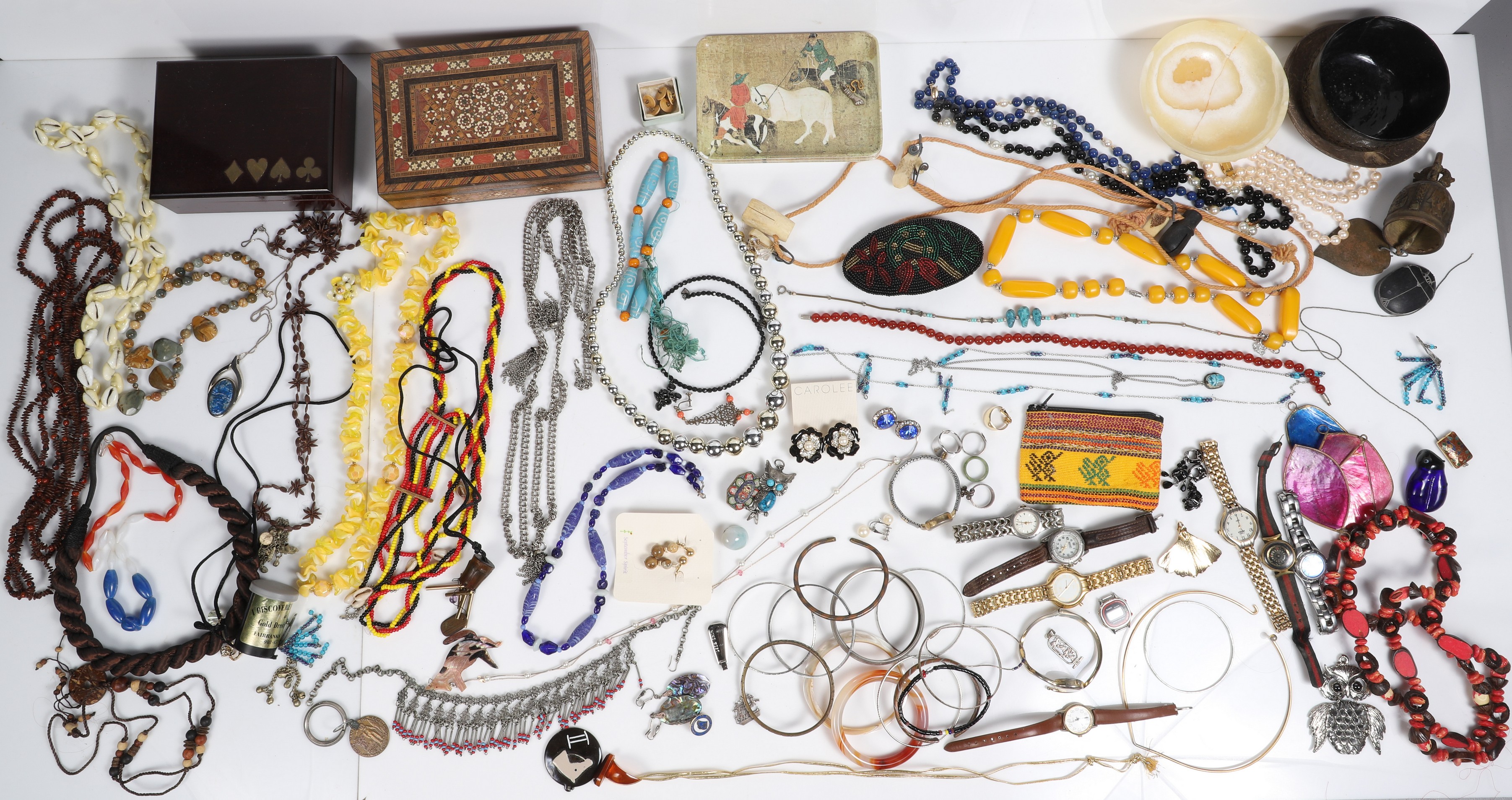 Large jewelry grouping to include