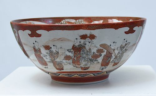 LARGE KUTANI BOWLLarge Kutani bowl,
