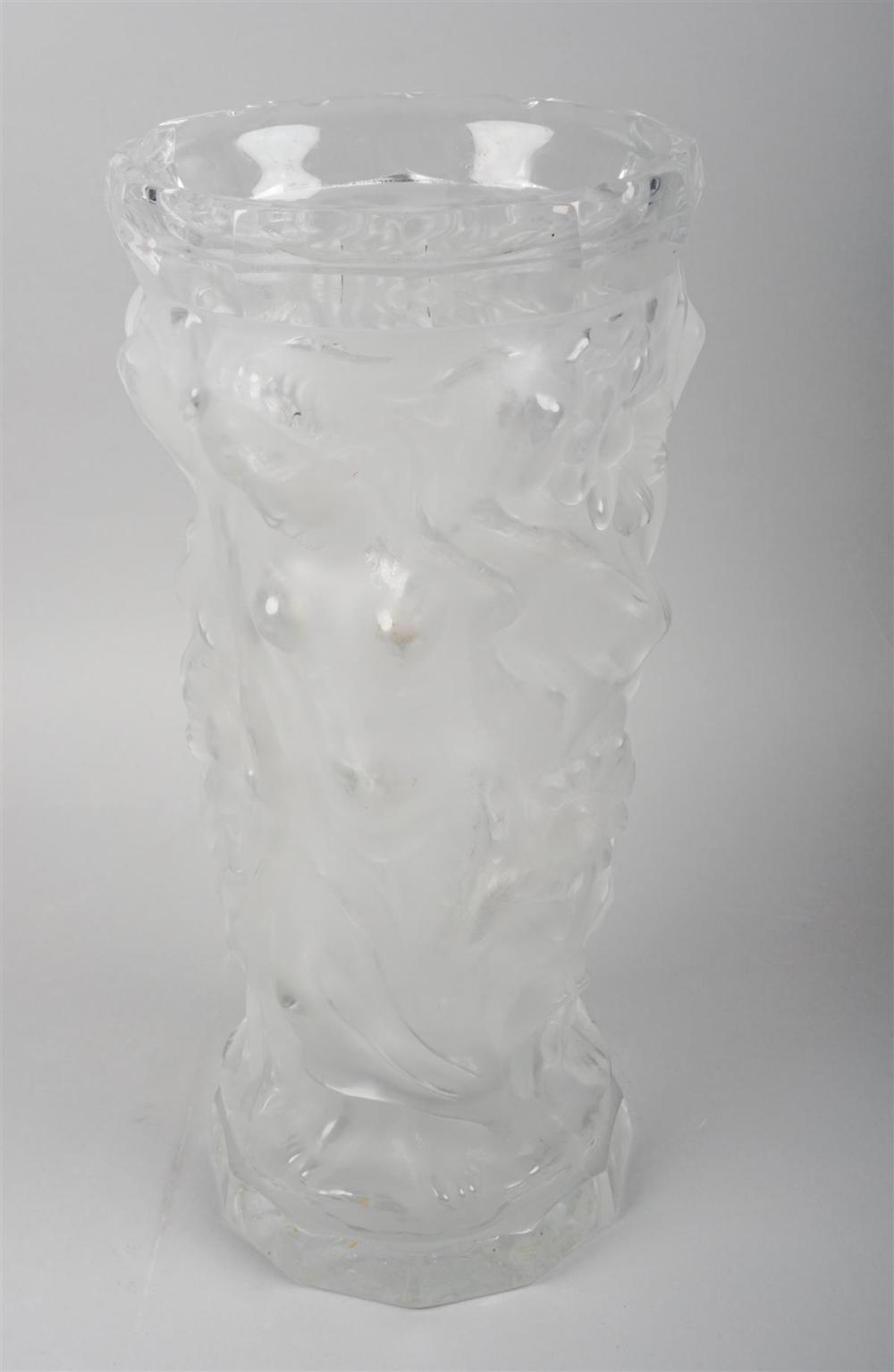LARGE LALIQUE STYLE FROSTED AND