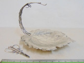 LARGE LEAF SHAPED STERLING SIL