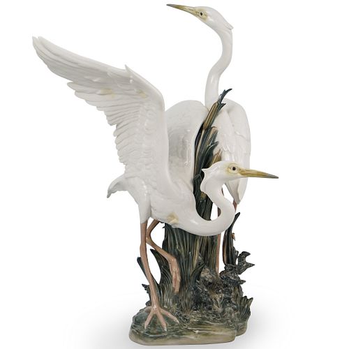 LARGE LLADRO "COURTING CRANES"