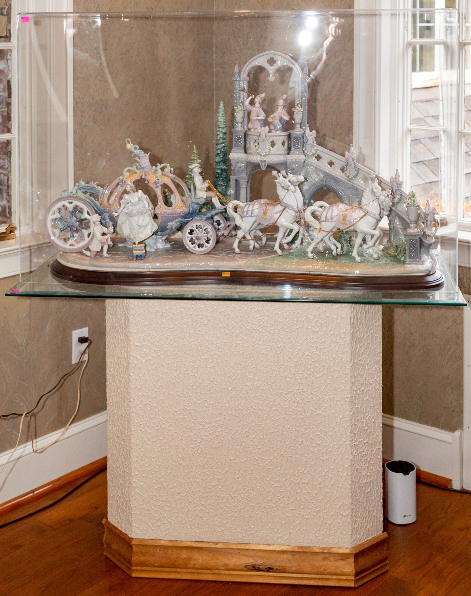 LARGE LLADRO FIGURAL GROUP