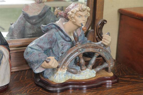 LARGE LLADRO FIGURE. Figure of a