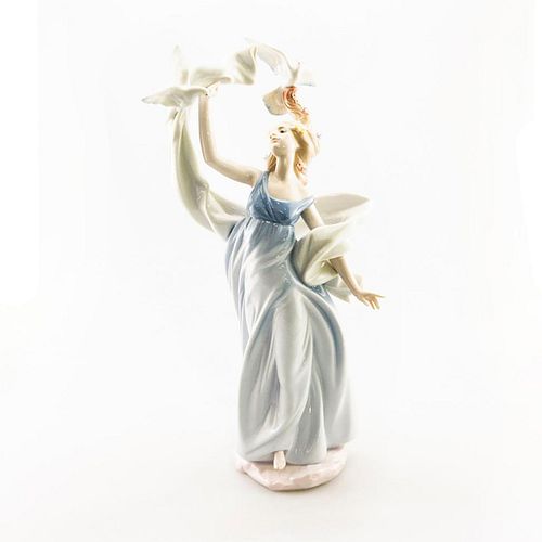LARGE LLADRO LADY FIGURINE, NEW