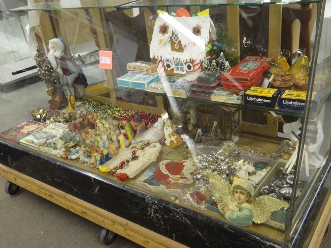 Large lot misc. Christmas items