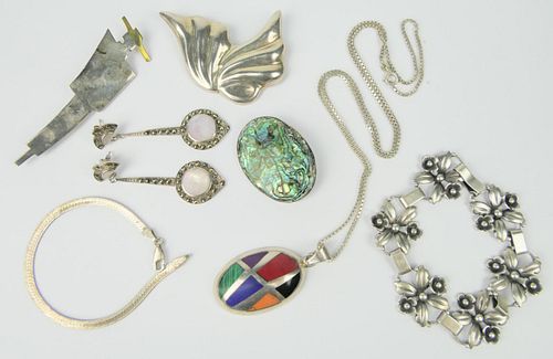 LARGE LOT MOSTLY VTG MEXICAN