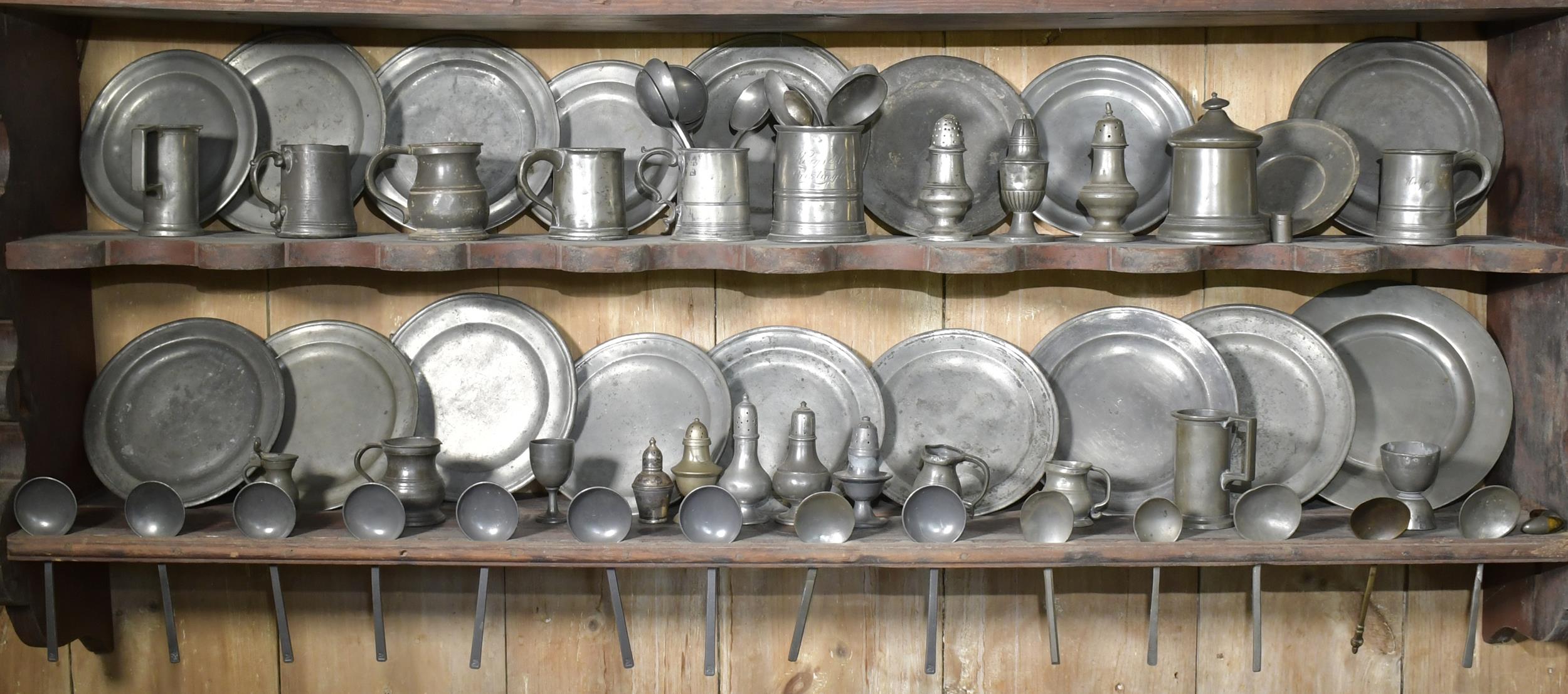 LARGE LOT OF ASSORTED ANTIQUE