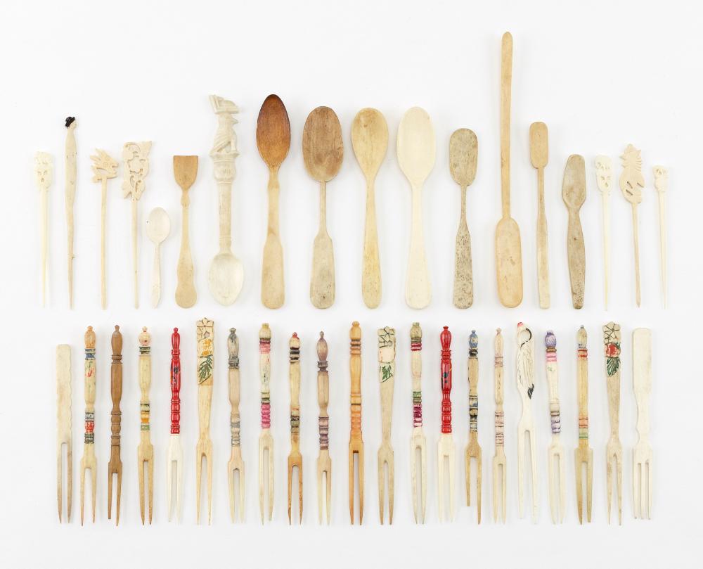 LARGE LOT OF BONE AND PLASTIC