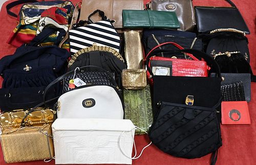 LARGE LOT OF PURSES/HANDBAGS, TO