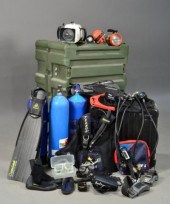 LARGE LOT OF SCUBA DIVING EQUI