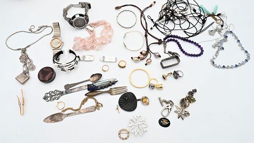 LARGE LOT OF SILVER JEWELRYLarge