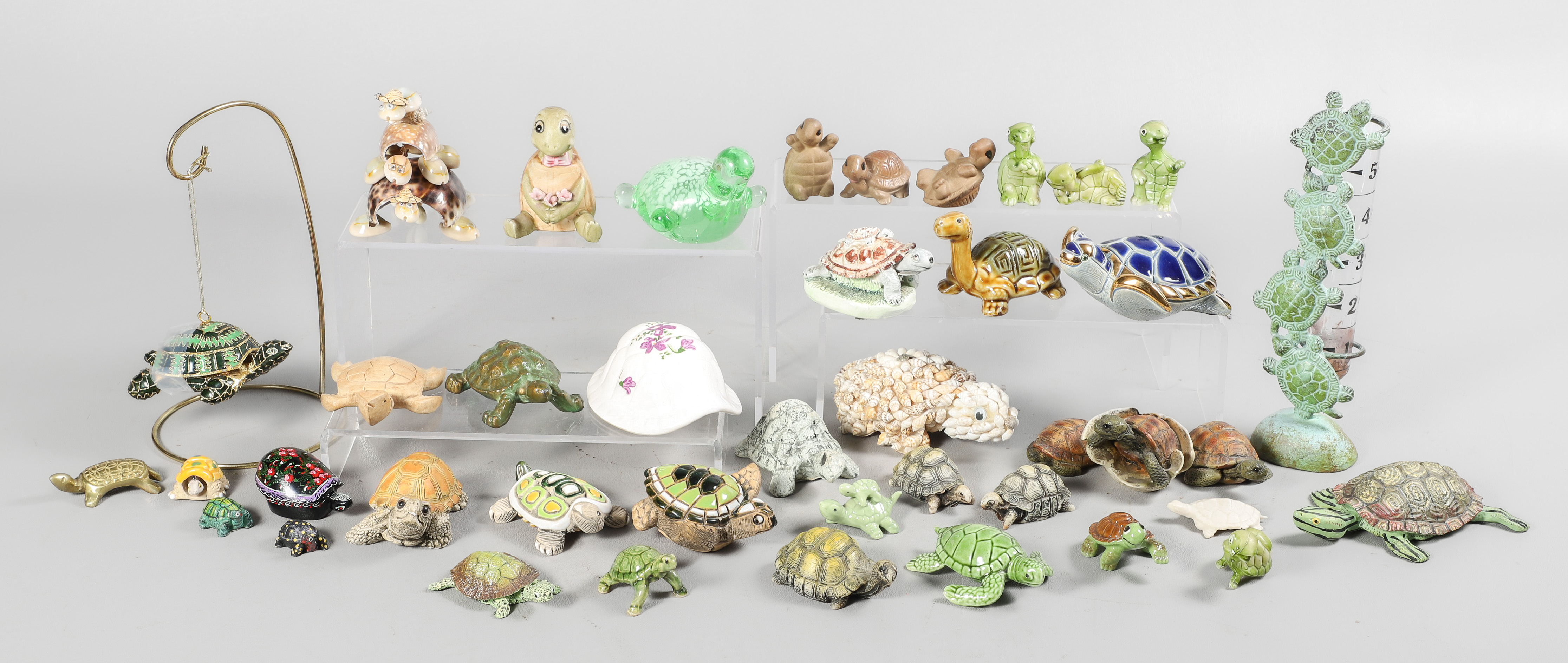 Large lot of turtle items,