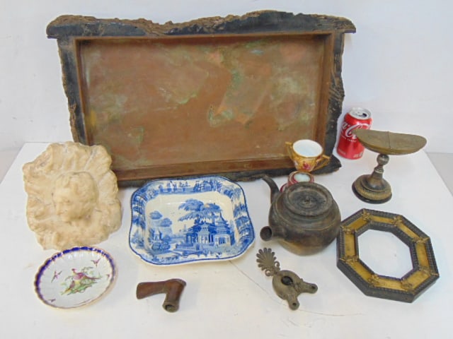 LARGE LOT SMALLS, EARLY PRIMITIVE