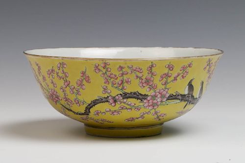 LARGE MAGPIE AND PRUNUS BOWL,