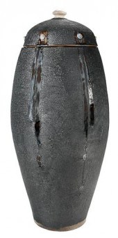LARGE MARK HEWITT LIDDED VESSE