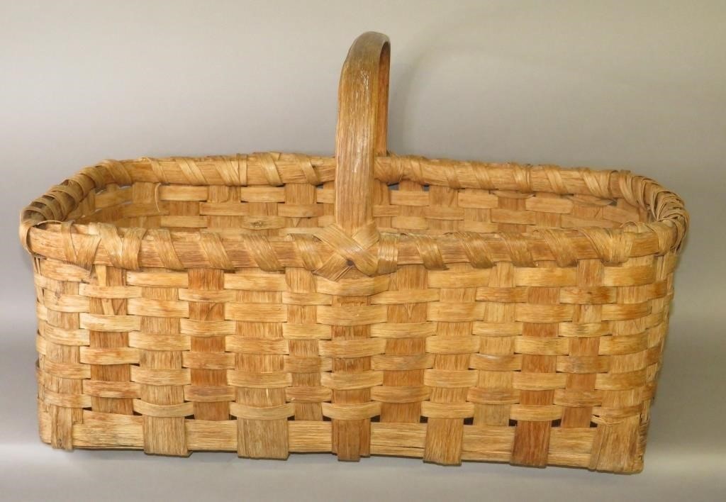 LARGE MARKET BASKETca. late 19th
