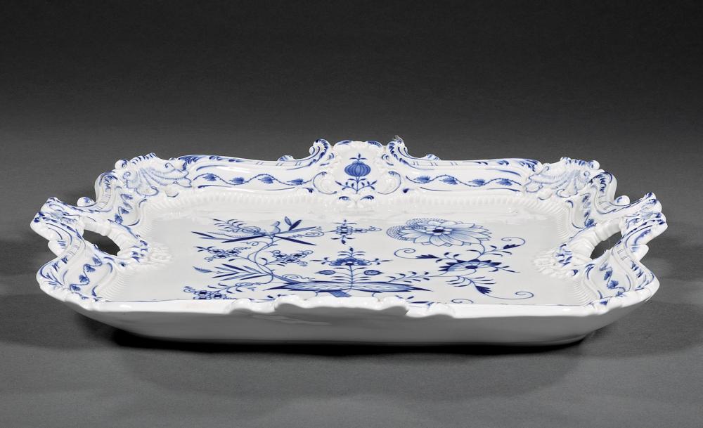 LARGE MEISSEN PORCELAIN "BLUE