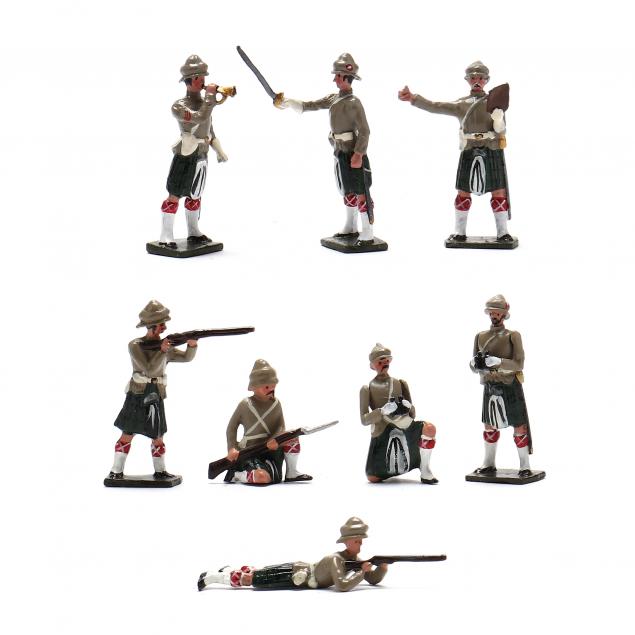 LARGE MILITARY MINIATURES SET OF