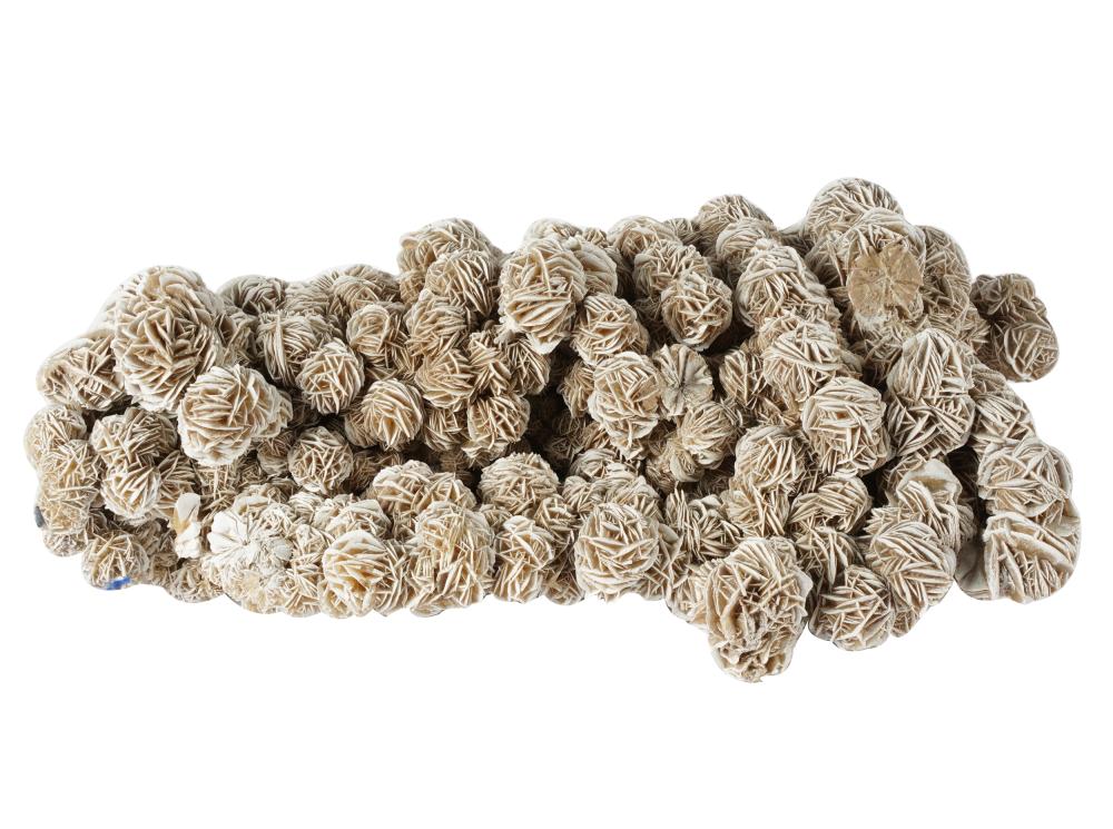 LARGE MINERAL SPECIMENdesert rose