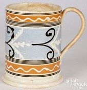 LARGE MOCHA MUG, 19TH C.Large