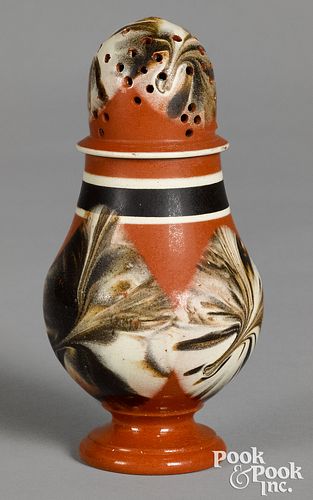 LARGE MOCHA PEPPERPOT, WITH FAN