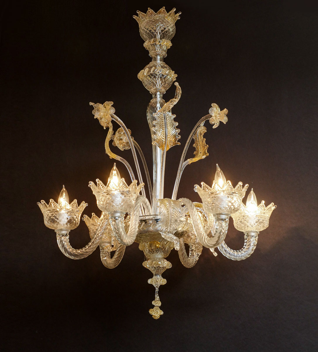 LARGE MURANO CHANDELIER: Murano art