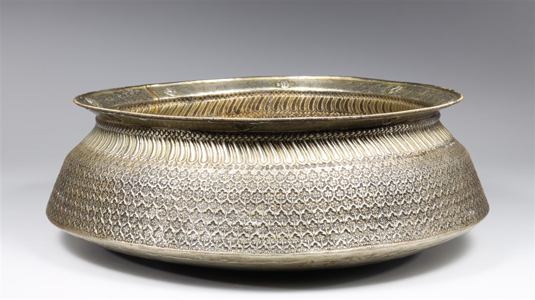 Large Nepalese white metal repose