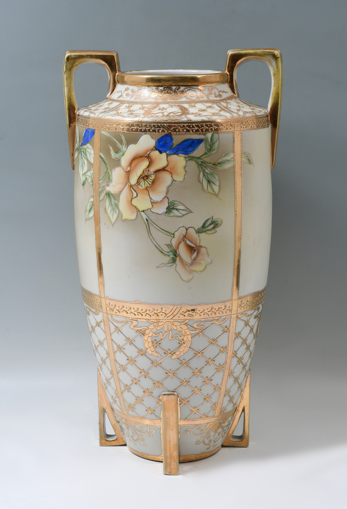 LARGE NIPPON PORCELAIN FLORAL VASE: