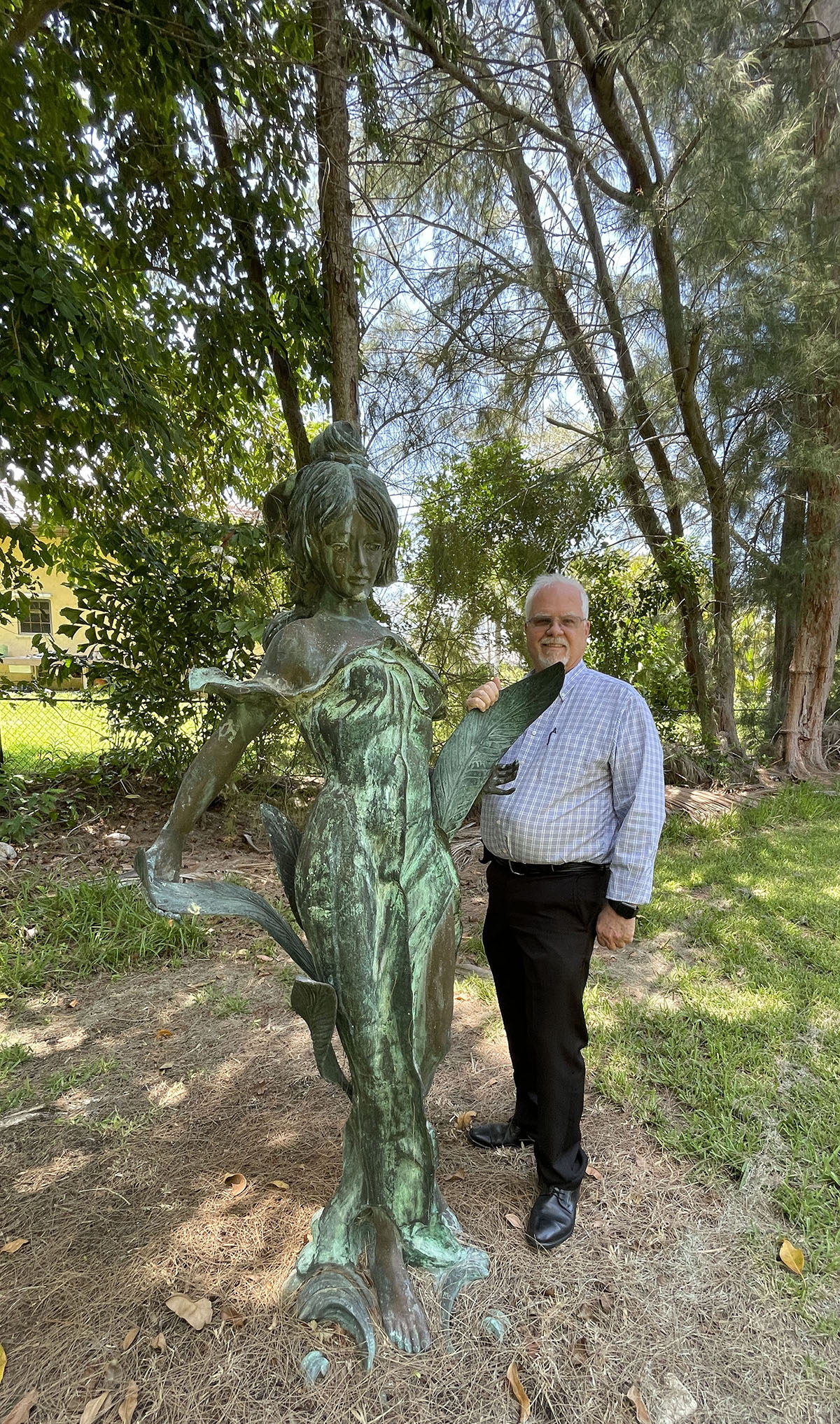 LARGE NOUVEAU ''DIANA'' BRONZE