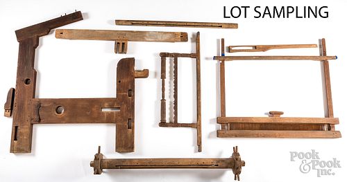 LARGE OAK LOOM, 18TH C.Large oak