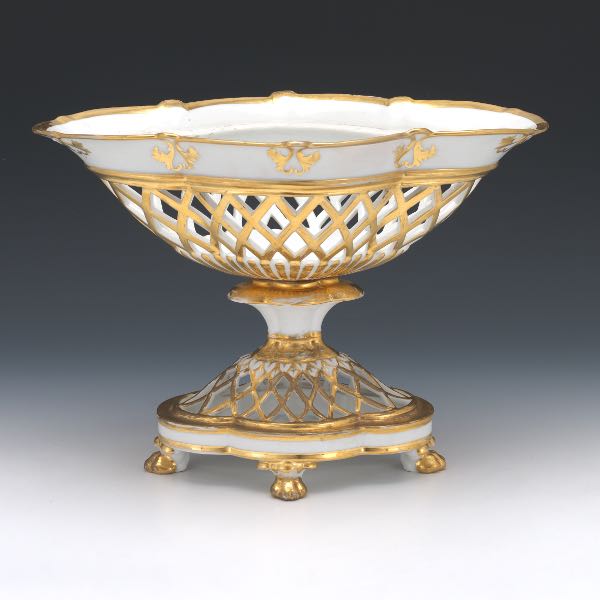 LARGE OLD PARIS PORCELAIN