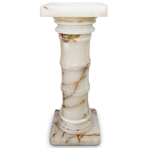 LARGE ONYX COLUMN