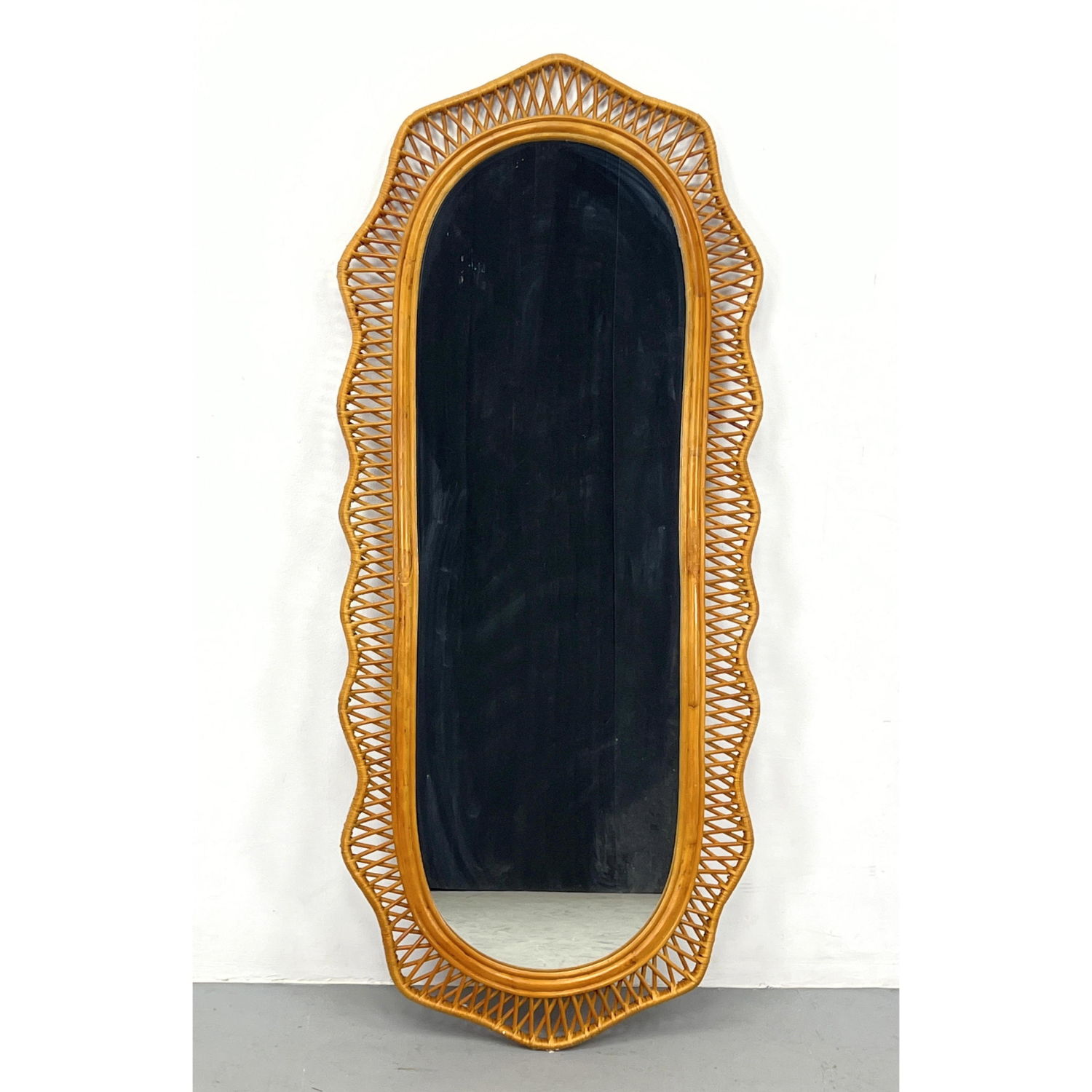 Large Oval Wicker Rattan Wall