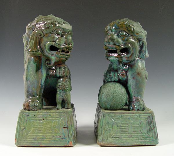 LARGE PAIR MALE AND FEMALE FOO