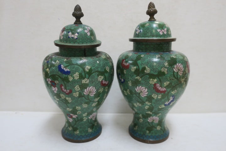 LARGE PAIR OF ANTIQUE CHINESE