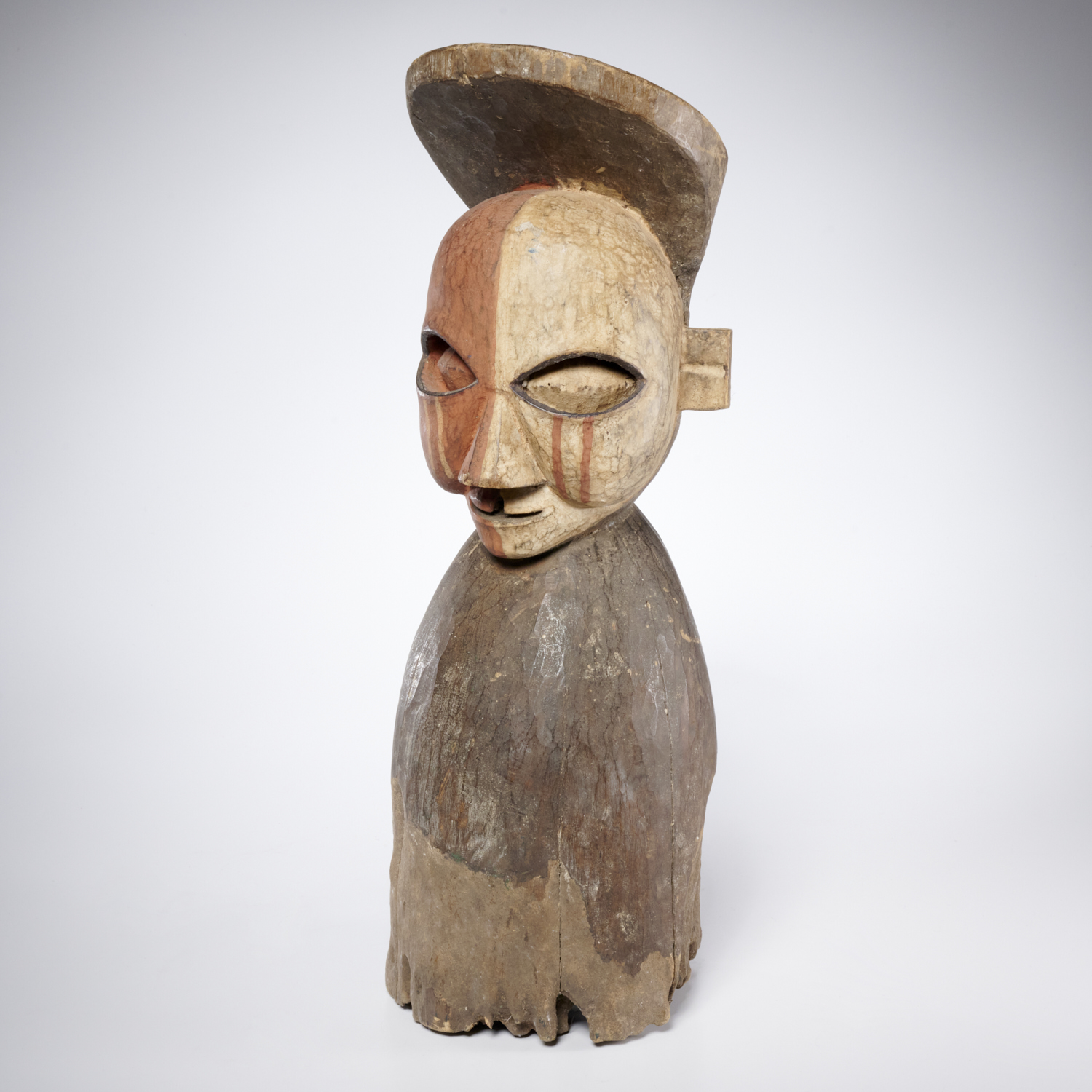 LARGE PENDE CARVED POLYCHROME