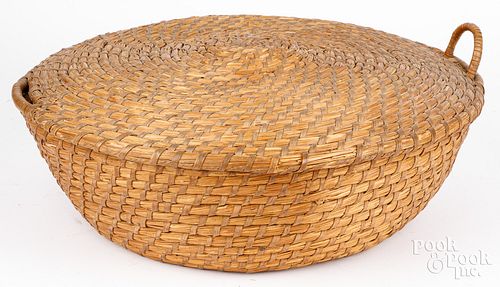 LARGE PENNSYLVANIA LIDDED RYE STRAW