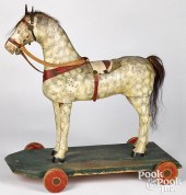 LARGE PLATFORM HORSE PULL TOYL