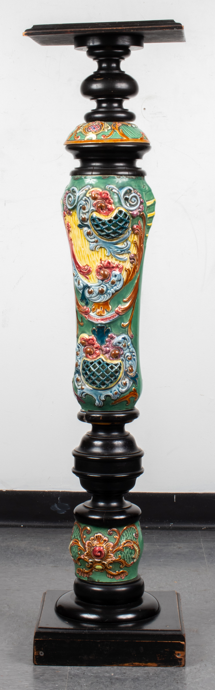 LARGE POLYCHROME DECORATED MAJOLICA