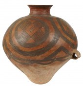 LARGE POTTERY VESSELLarge Pott