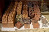 LARGE QUANTITY TERRACOTTA GARD