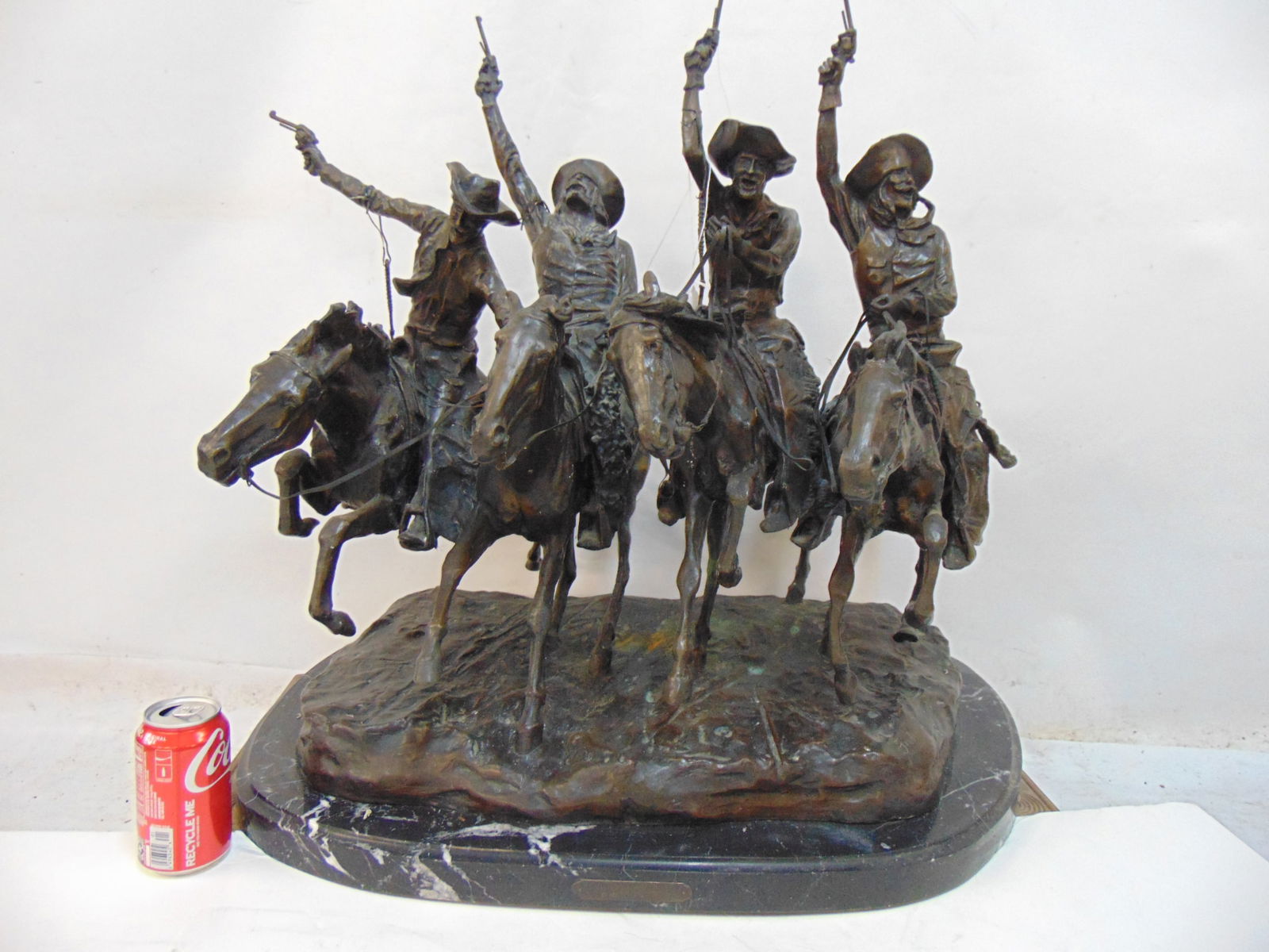 LARGE REMINGTON BRONZE, "COMING